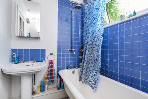 undefined, Balvernie Grove, Southfields, London, SW18