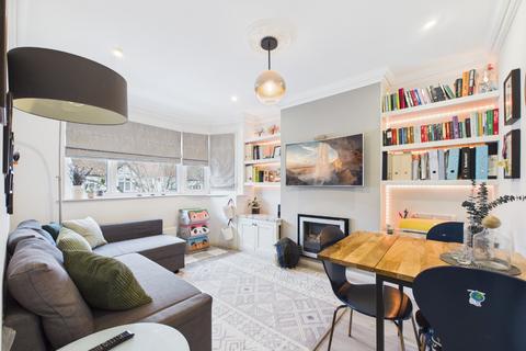 2 bedroom maisonette for sale, Bromley, Kent BR2