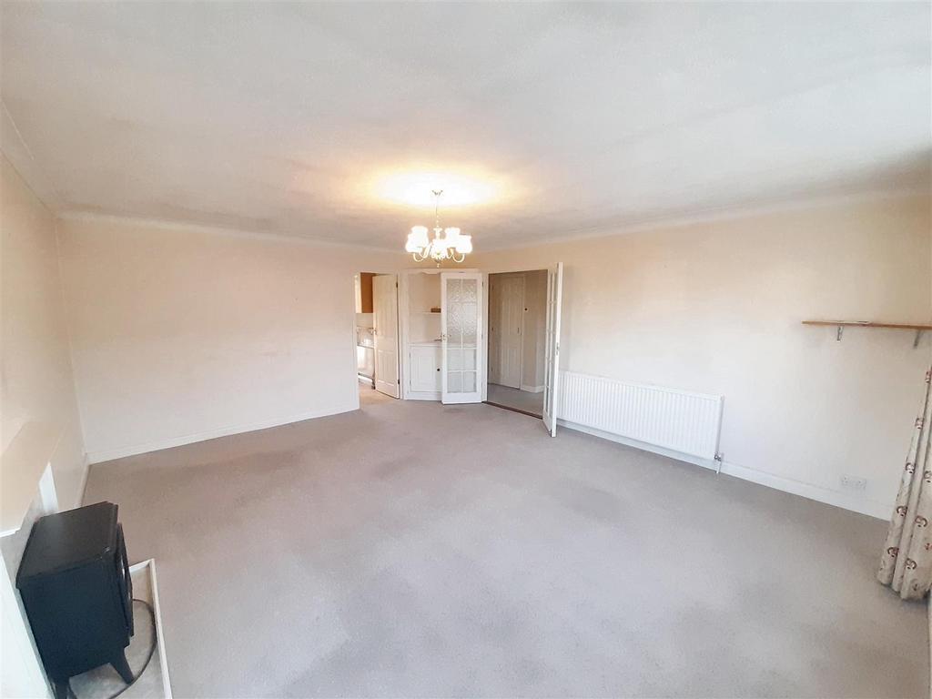 Living room new.jpg