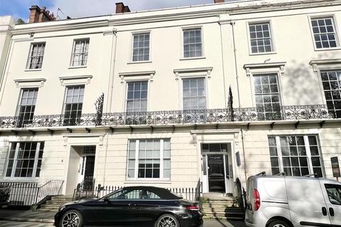 3 bedroom apartment for sale, Bertie Terrace, Warwick Place, Leamington Spa CV32