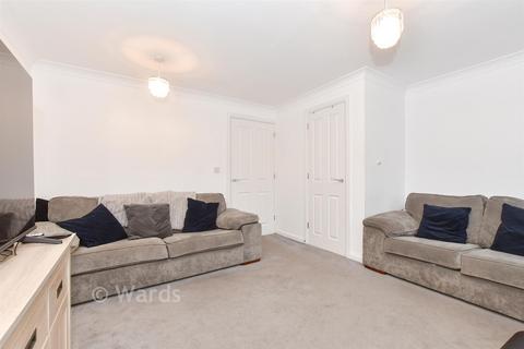 2 bedroom end of terrace house for sale, Primrose Way, Sheerness ME12