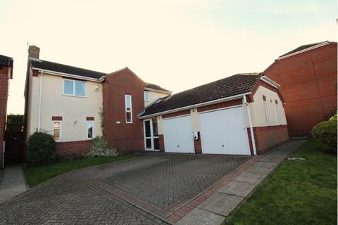 4 bedroom detached house for sale, Glenfields, Whittlesey PE7