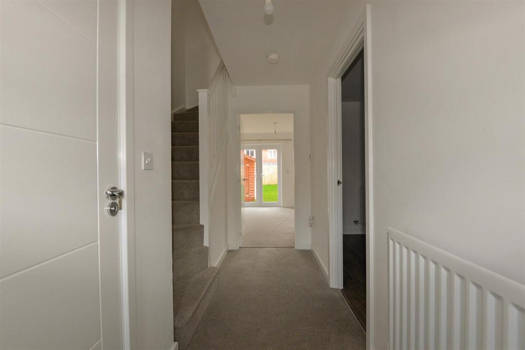 Hall 1.jpg