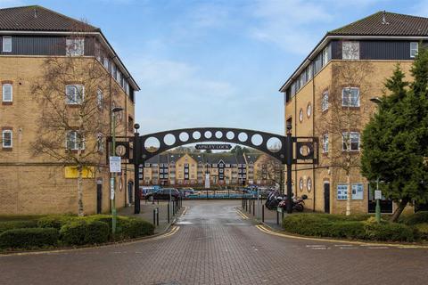2 bedroom apartment for sale, Evans Wharf, Apsley Lock, Hemel Hempstead