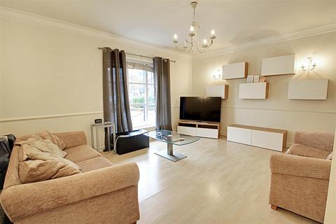 2 bedroom apartment for sale, Evans Wharf, Apsley Lock, Hemel Hempstead