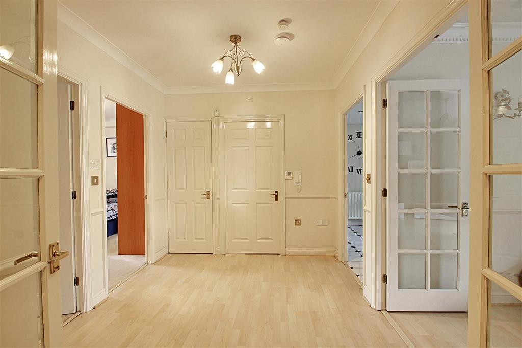 Hallway.jpg