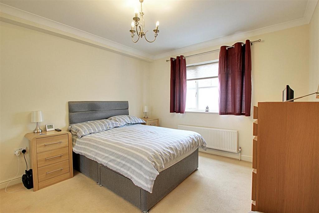 Main Bedroom.jpg