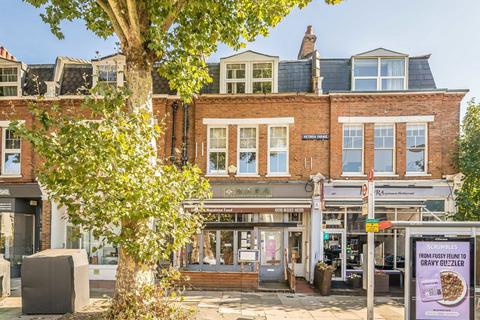 3 bedroom flat for sale, Sandycombe Road, Richmond TW9