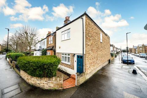 undefined, St. Johns Road, Isleworth TW7