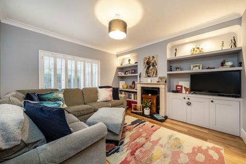 undefined, St. Johns Road, Isleworth TW7