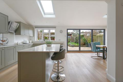 undefined, Shirley Avenue, Salfords, Surrey, RH1