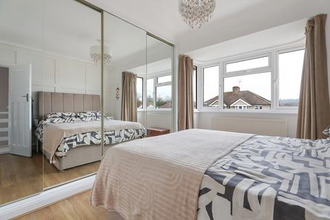 undefined, Shirley Avenue, Salfords, Surrey, RH1