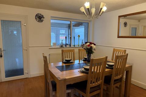 4 bedroom detached house for sale, Hoarestone Avenue, Nuneaton, CV11