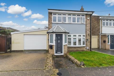 Trent, East Tilbury, RM18