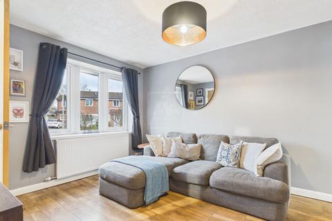 2 bedroom semi-detached house for sale, Morton Close, Old Hall, WA5