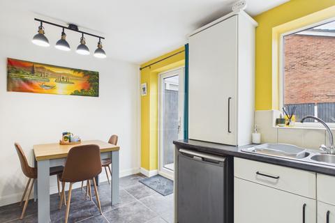 2 bedroom semi-detached house for sale, Morton Close, Old Hall, WA5