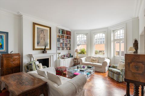 4 bedroom flat for sale, Campden Hill Road, Kensington, W8