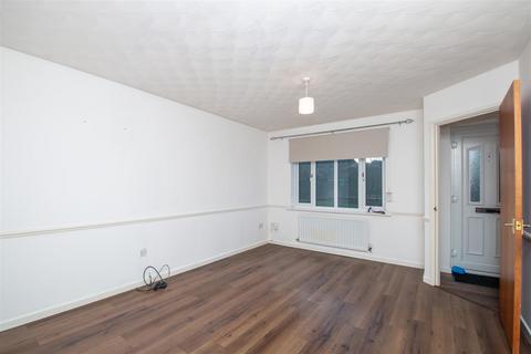 3 bedroom end of terrace house to rent, Wadhurst, Milton Keynes MK7
