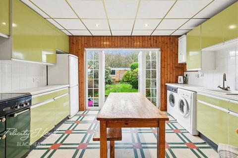 undefined, Castlewood Drive, Eltham