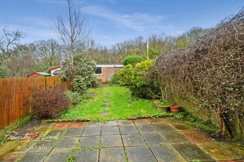 Castlewood Drive, Eltham