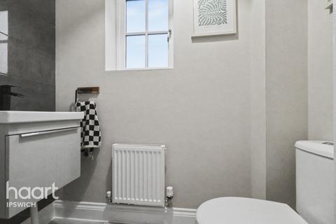undefined, Thacker Close, IPSWICH