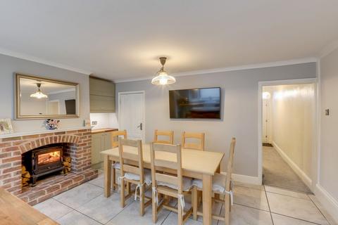 undefined, West Terrace, Nottingham NG15