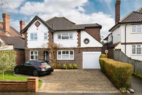 5 bedroom detached house for sale, Hillcrest Gardens, Esher, Surrey, KT10