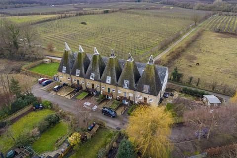 5 bedroom terraced house for sale, Denstead Oast, Denstead Lane, Chartham Hatch