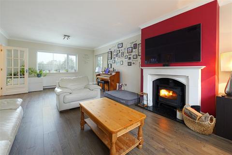 undefined, Draysfield, Wormshill
