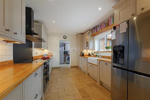 undefined, Draysfield, Wormshill
