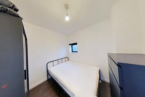 undefined, Holm Street, Glasgow, G2