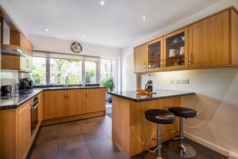 5 bedroom detached house for sale, Stanley Road, Wokingham, RG40