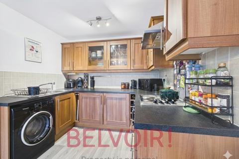 2 bedroom flat for sale, Etruria Court, Stoke-on-Trent, ST1