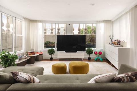 2 bedroom flat for sale, 23 Craven Street WC2N