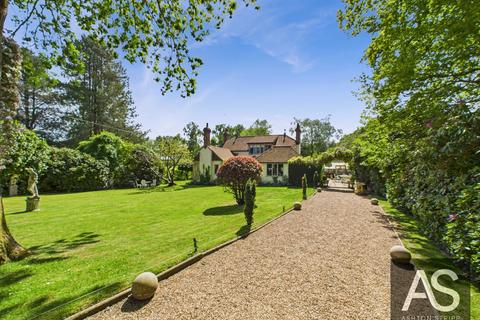 3 bedroom detached house for sale, Turkey Road, Bexhill-On-Sea, TN39