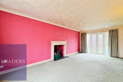 4 bedroom detached house for sale, Kings Mead, Pebmarsh, Halstead