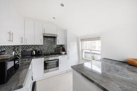 1 bedroom flat for sale, Queensway, London W2