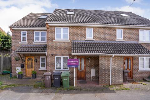 3 bedroom terraced house to rent, Waverley Road, St. Albans, Hertfordshire, AL3