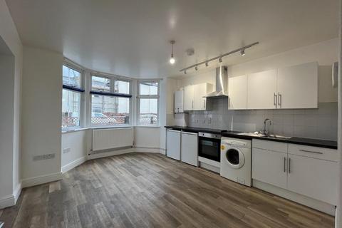 1 bedroom maisonette to rent, Penrith Road, New Malden KT3
