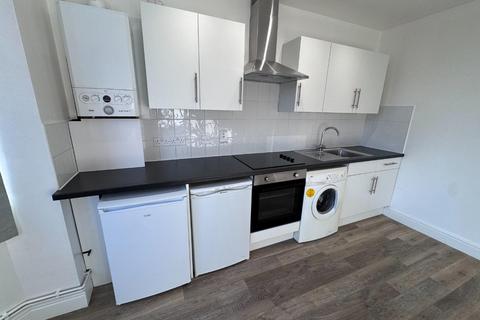 1 bedroom maisonette to rent, Penrith Road, New Malden KT3