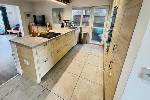 undefined, Thornleigh, Lower Gornal