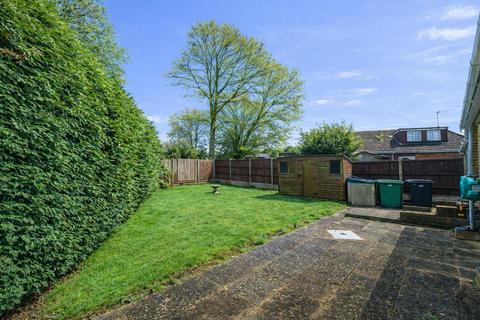 2 bedroom detached bungalow for sale, Ghyllside Avenue, Hastings