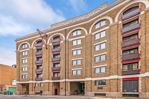 undefined, Wapping High Street, London E1W