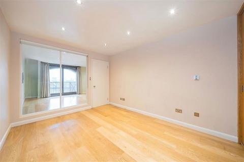 1 bedroom flat to rent, Wapping High Street, London E1W