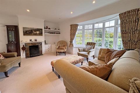 undefined, Chiddingfold *No Onward Chain*