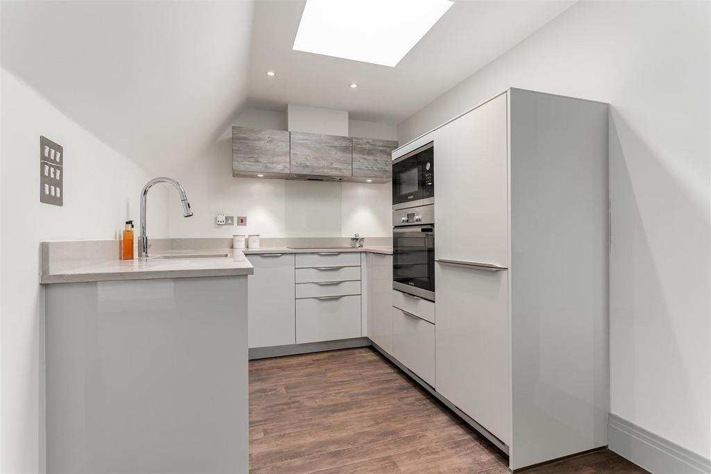 Flat-derby-house-banstead-108.jpg