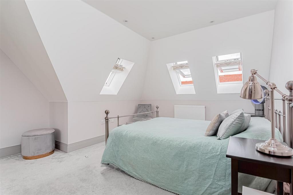 Flat-derby-house-banstead-102.jpg