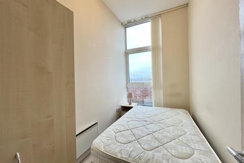 2 bedroom apartment to rent, City Link, Hessel Street, Salford