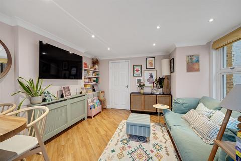 2 bedroom maisonette for sale, Meadow Road, Shortlands, Bromley, BR2