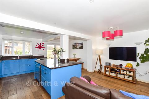 undefined, Dunlop Close, Hassocks BN6
